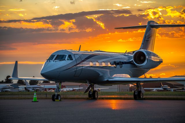 Gulfstream Aerospace Gulfstream IV (N7799T)