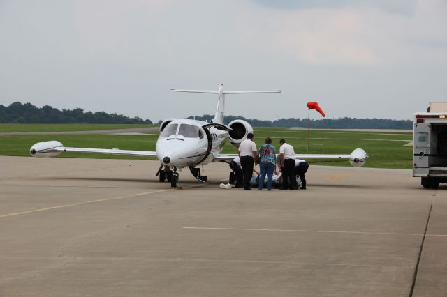 Learjet 35 (N42HN) - Air ambulence at work in July 2011