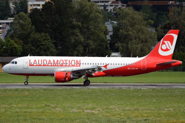 Airbus A320 (OE-LOG)