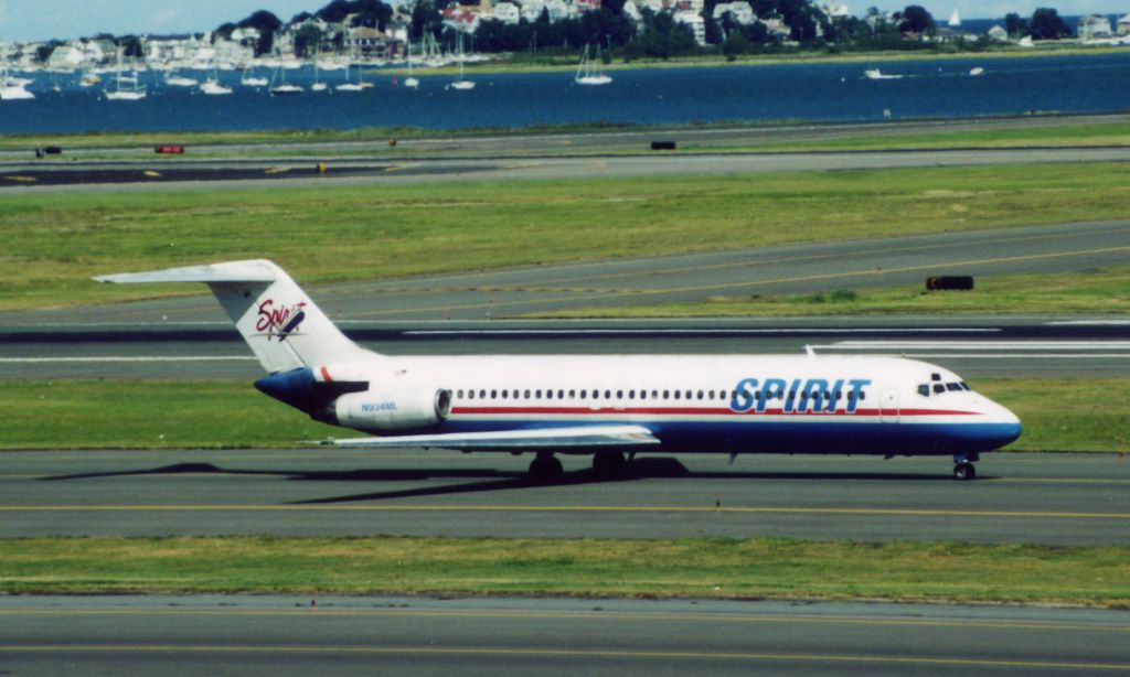 McDonnell Douglas DC-9-30 (N934ML) - From August 2000