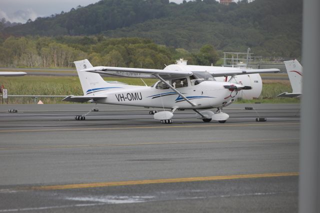 Cessna Skyhawk (VH-OMU)