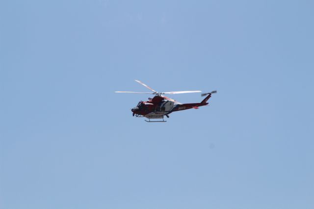 Bell 412 (N807JS) - APPROACH KMYF