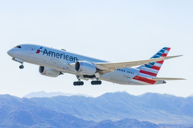 Boeing 787-8 (N802AN) - An American Airlines 787-8 taking off from PHX on 2/11/23 during the Super Bowl rush. Taken with a Canon R7 and Canon EF 100-400 II L lens.