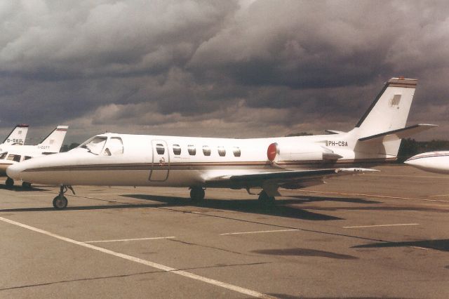 Cessna Citation II (PH-CSA) - Seen here in Jun-91.br /br /Exported to USA 8-Apr-97 as N220AB,br /then reregistered N198DF in Feb-98,br /then N198ND 6-Mar-99,br /then exported to Brazil 21-Feb-13 as PP-CMG,br /then reregistered N18GY 15-Apr-16.