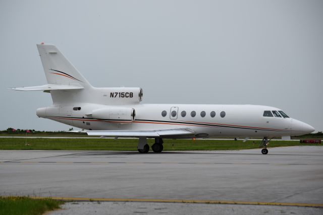 Dassault Falcon 50 (N715CB)