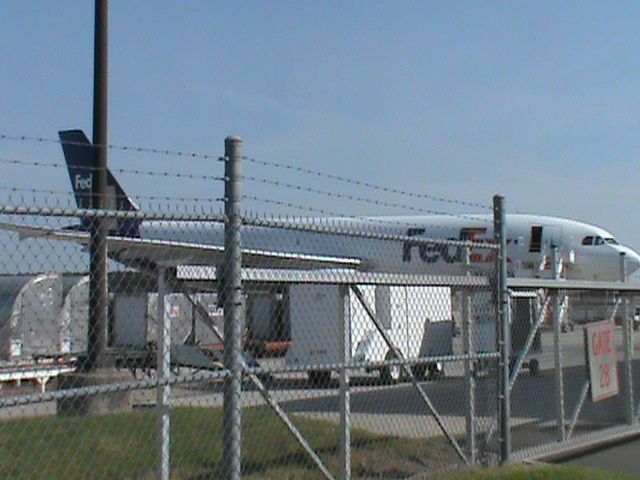 Airbus A300F4-600 (N732FD) - FedEx Express. 1993 AIRBUS INDUSTRIE A300B4-605R. N732FD (Serial Number 713). Raleigh-Durham International (RDU / KRDU) Raleigh/Durham, NC. April 27, 2013. Waiting at the FedEx Terminal. Came in 4/26/2013 as FDX1738 from IND. Will take off 4/29/2013 as FDX1638 to IND.