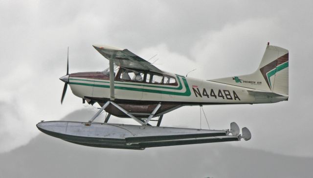 Cessna Skylane (N444BA)