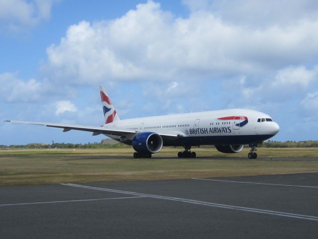BOEING 777-200LR (G-VIIV)