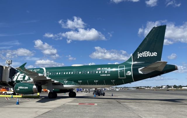 Airbus A320 (N746JB) - Jets - 09/09/24br /BSIF