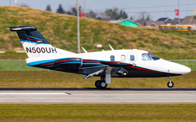 Eclipse 500 (N500UH)