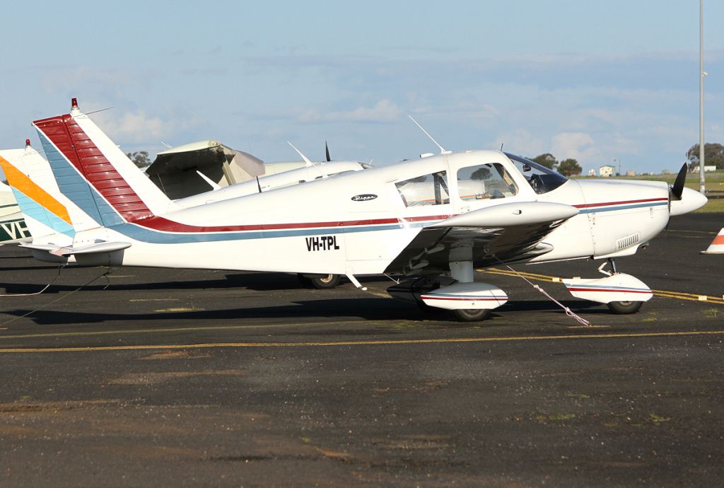 Piper Cherokee (VH-TPL)