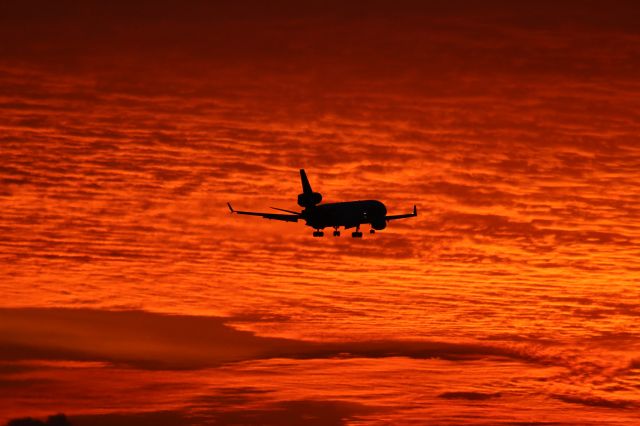 Boeing MD-11 —