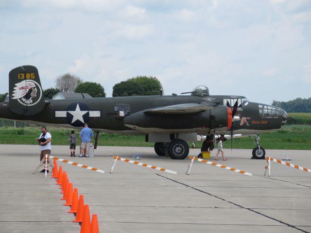 N1385 — - North American B-25 Mitchell "Show Me" @ Kokomo. IN 2015