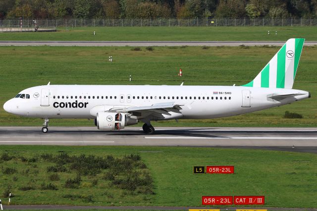 Airbus A320 (9A-SHO)