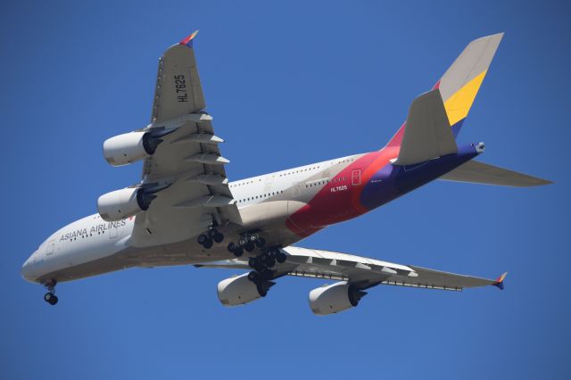 Airbus A380-800 (HL7625)