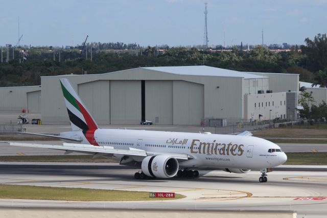 Boeing 777-200 (A6-EMB) - Emirates (EK) A6-EMB B777-27H LR [cn35573]br /Fort Lauderdale (FLL). Emirates flight EK213 just arrived from Dubai International (DXB). br /Taken from Terminal 1 car park roof level br /2018 04 07br /a rel=nofollow href=http://alphayankee.smugmug.com/Airlines-and-Airliners-Portfolio/Airlines/Asia-Pacific-Airlines/Emirates-EKhttps://alphayankee.smugmug.com/Airlines-and-Airliners-Portfolio/Airlines/Asia-Pacific-Airlines/Emirates-EK/a