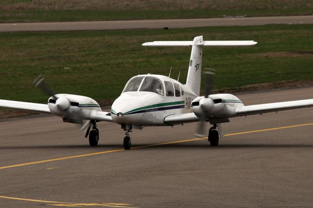 Piper PA-44 Seminole (PH-SAF)