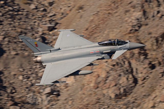 GLA332 — - ZK332 Typhoon FGR.4 41SQN