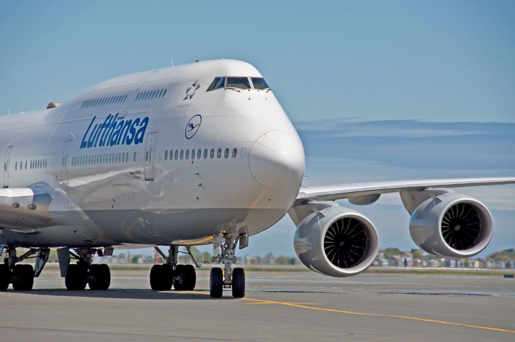 BOEING 747-8 (D-ABYC) - Sachsen