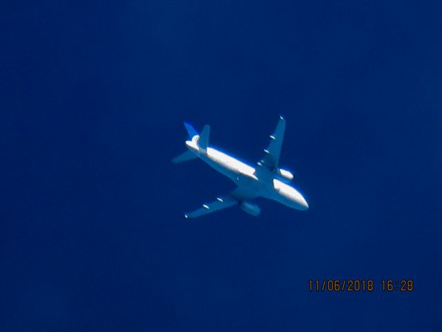 Airbus A319 (N820UA)