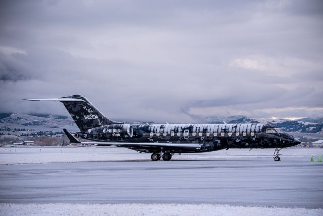 N82EM — - BOMBARDIER GLOBAL XRS ON THE RAMP AT KBZN