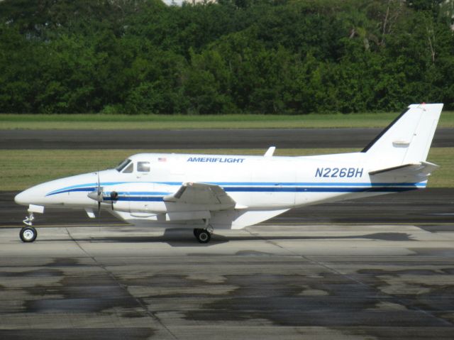 Beechcraft Airliner (N226BH)