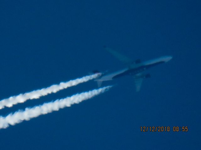 Airbus A330-300 (N825NW)