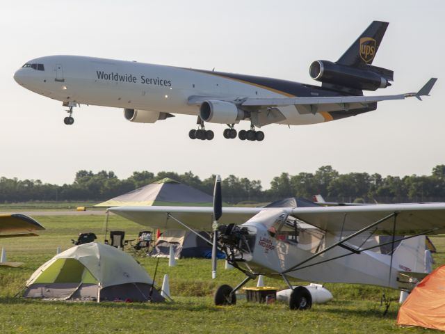 Boeing MD-11 (N260UP) - Oshkosh 2018! 24 JUL 2018.