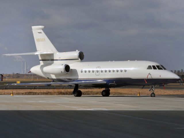 Dassault Falcon 900 (N83SV) - Parked