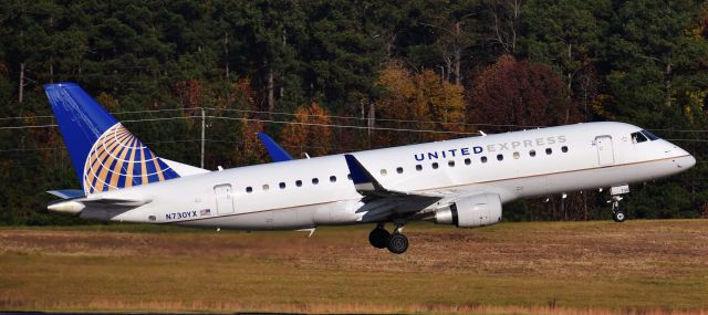 Embraer 175 (N730YX) - At the RDU observation deck, 11/22/17.