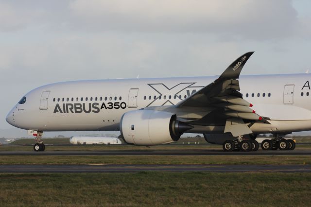 Airbus A350-900 (F-WWYB)