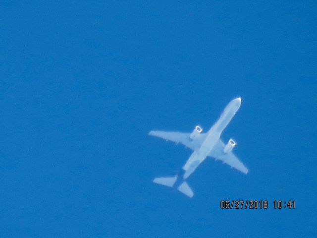 Boeing 757-200 (N936FD)