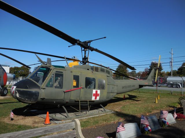 Bell UH-1V Iroquois (6816614)