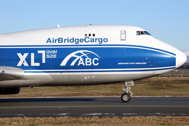 Boeing 747-200 (VP-BIG)