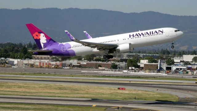 BOEING 767-300 (N592HA) - N592HA Hawaiian Airlines Boeing 767-300 - cn 33468 / ln 898br /First Flight * Jan 2003br /Age 12.3 Yearsbr /01-May-2015 B763/L San Jose Intl (KSJC) Honolulu Intl (PHNL) 09:18 PDT 11:23 HST 5:05