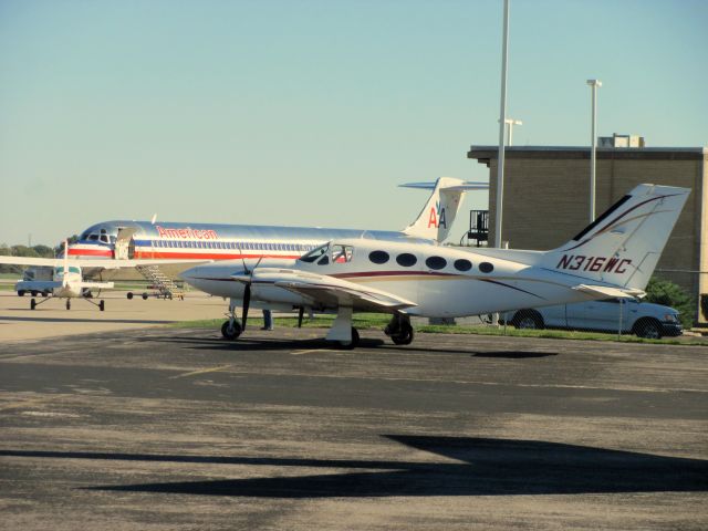 Cessna 421 (N316WC)