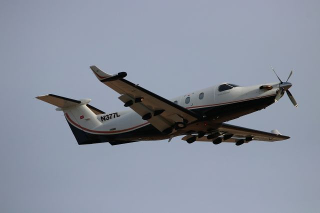 Pilatus PC-12 (N377L)