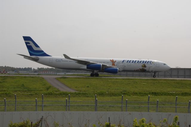 Airbus A340-300 (OH-LQC) - Taxi at Narita Intl Airport on 2008/5/18 Mumin c/s