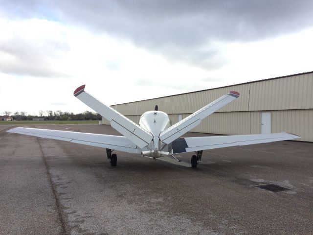 Beechcraft 35 Bonanza (N8684Q)