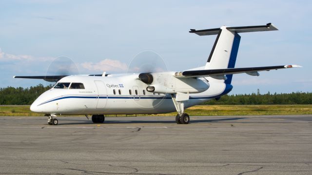 de Havilland Dash 8-200 (C-GQBT)