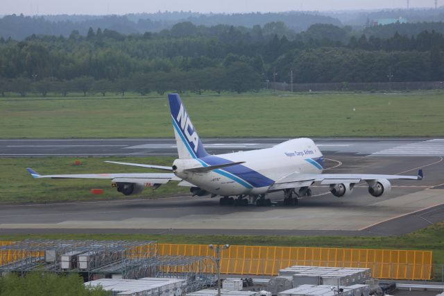 Boeing 747-400 (JA07KZ)