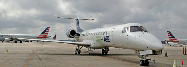 Embraer ERJ-145 (N841HK)