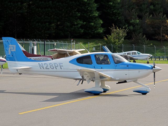 Cirrus SR-20 (N28PF)