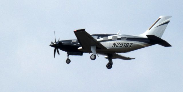 Piper Malibu Meridian (N291ST) - On short final is this 2022 Piper Maiibu Meridian PA-46-600TP in the Winter of 2023.