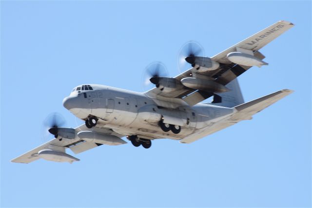 Lockheed C-130 Hercules (16-6512)