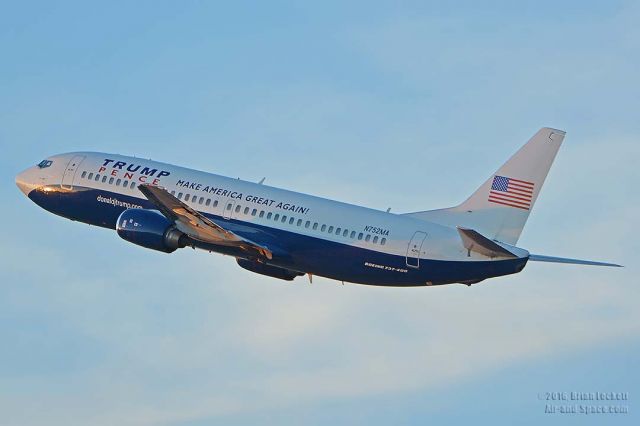 BOEING 737-400 (N752MA) - Trump/Pence campaign 737-48E N752MA departed from Phoenix Sky Harbor for Las Vegas following a Trump rally on October 29, 2016. 