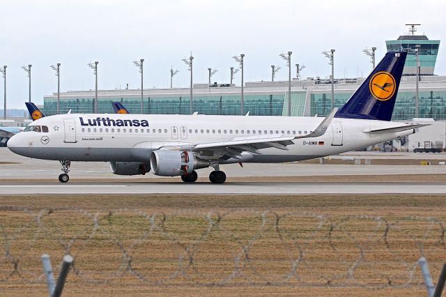 Airbus A320 (D-AIWB)