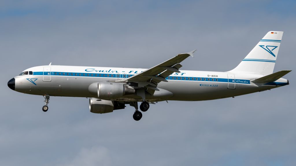 Airbus A320 (D-AICH)