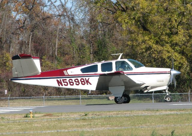 Beechcraft 35 Bonanza (N5698K) - Taking off from Downtown Shreveport.