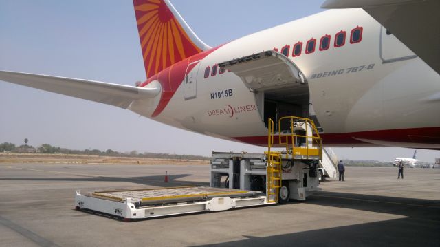 — — - BOEING DREAMLINER @ HYDERABAD OLD AIRPORT